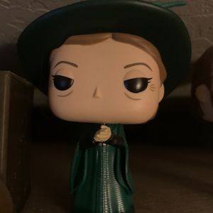 Minerva McGonagall (Yule) funko pop-Harry potter